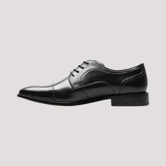 Men\'s Florsheim Conetta Cap Toe Oxford in Black Leather. 12197 001 main image 4